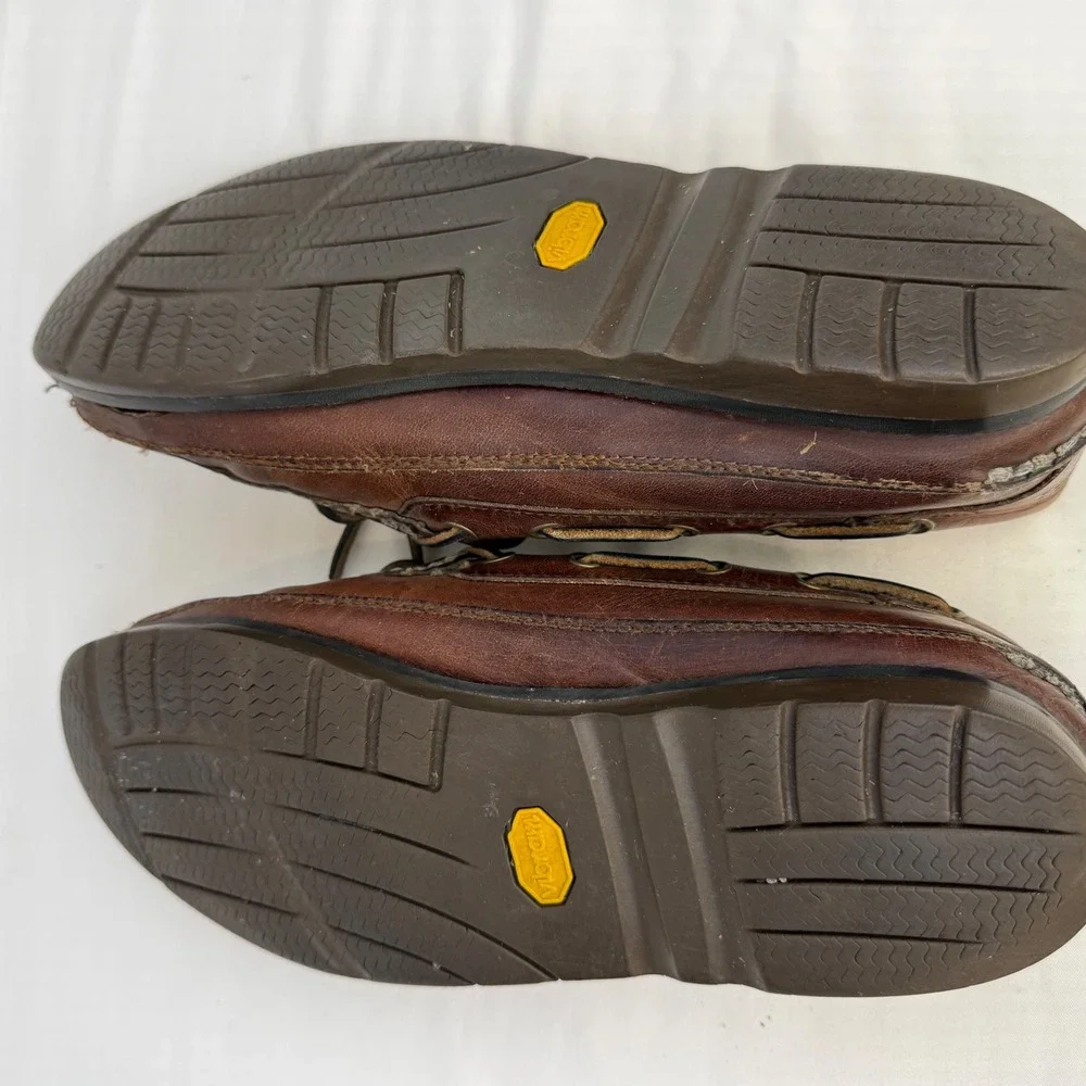 Cabelas Mens Brown Leather Boat Shoes Vibram Sole 10D 82-2286 Loafers